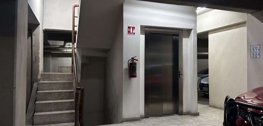 Apartamento en Renta en La Nueva Santa Maria Azcapotzalco, 2 recamaras 2 baños 1 cajón de estacionamiento, piso 2 con elevador